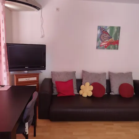 Victory Second 아파트