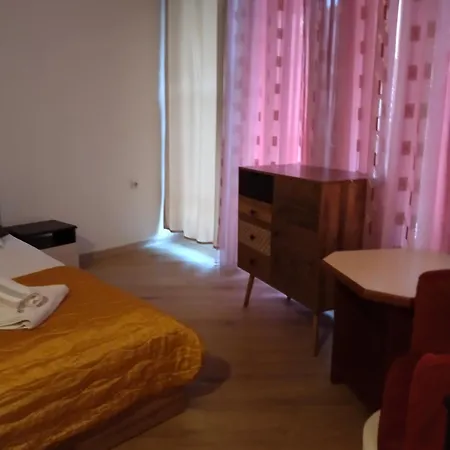 Victory Second 아파트