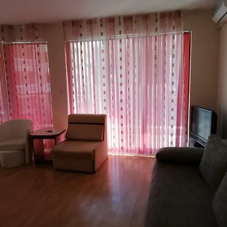 Victory Second 아파트